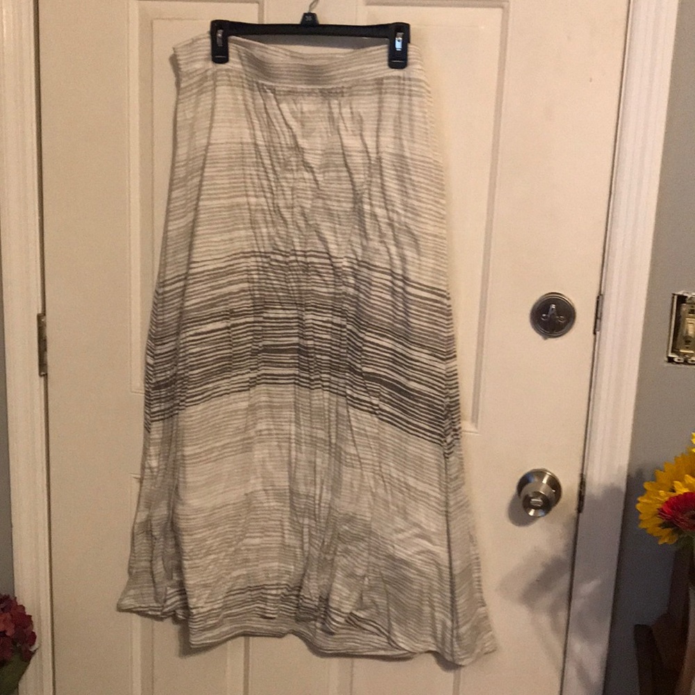 Gray and white Maxi skirt